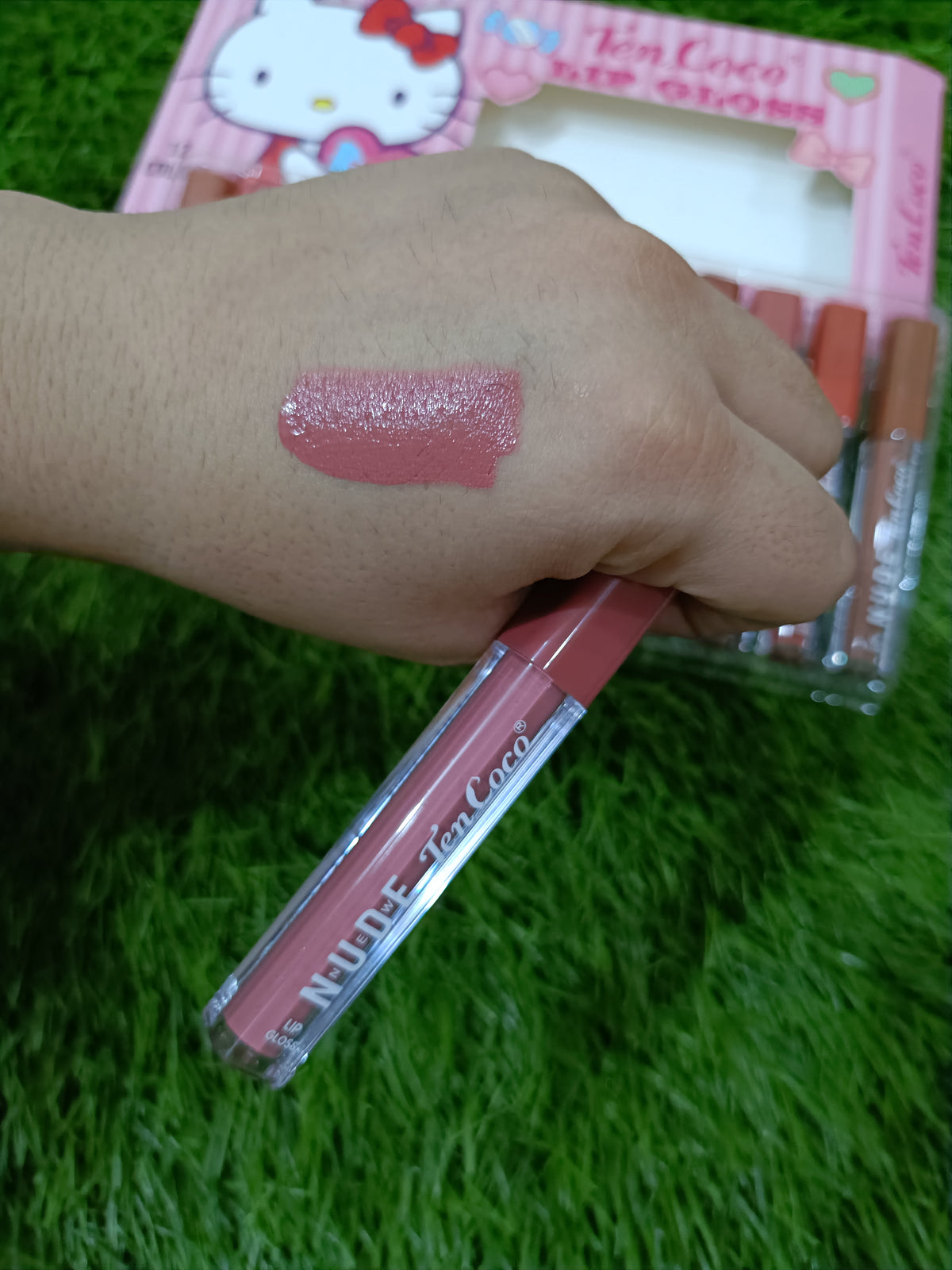 Hello Kitty 12in1 lipgloss pack